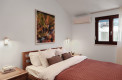 Просторная квартира с тремя спальнями в закрытом комплексе с потрясающим видом на остров Святого Николы и Старый город Будвы